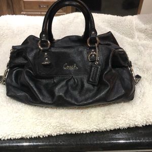 Coach black purse with lining
